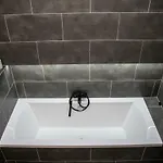 Apart Otel W1 3*