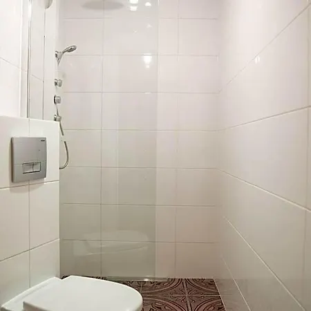 W1 شقة فندقية