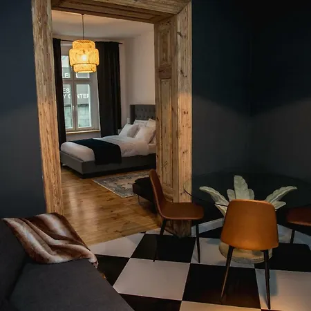 W1 Hotel apartamentowy 3*