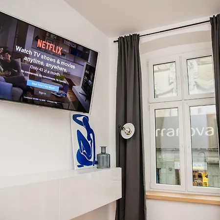 W1 Hotel apartamentowy 3*